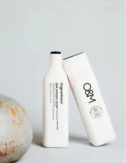 product-1100x1100-original-detox-shampoo-rollover_1600x_ffbcb715-50cf-4db2-8a17-f459848cb60c_jpg.webp